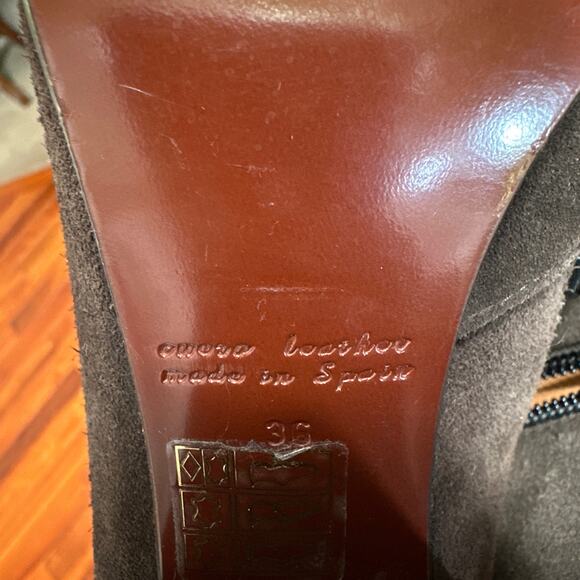 Chie Mihara Chocolate Brown Suede Leather Angle Boots with chunky Heel Size 6 - Picture 7 of 9